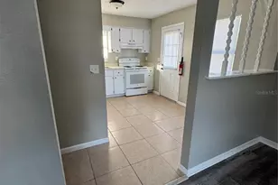 121 Shannon Dr, Lakeland, FL 33809 - Photo 7