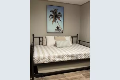 258 3rd Street NW, Ruskin, FL 33570 - Photo 25