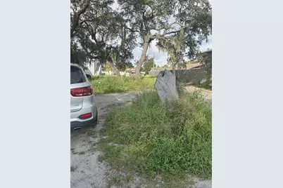 Edwin Street NE, Winter Haven, FL 33881 - Photo 1