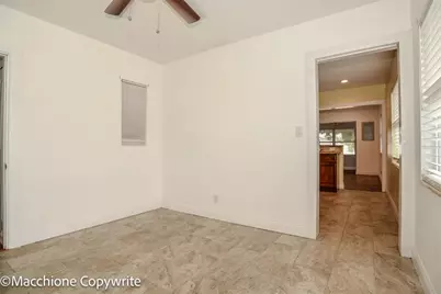 2827 29th Avenue N, Saint Petersburg, FL 33713 - Photo 11