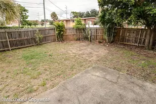 2827 29th Ave N, Saint Petersburg, FL 33713 - Photo 7