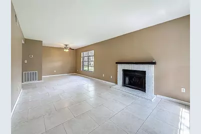 4022 Tumble Wood Trail #101, Tampa, FL 33613 - Photo 5
