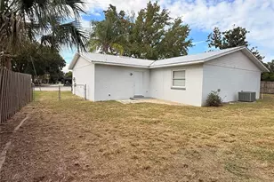 1015 Mockingbird Cir, Winter Haven, FL 33884 - Photo 33