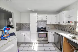 1822 Moose Dr, Lakeland, FL 33801 - Photo 5