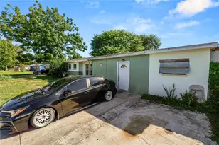1822 Moose Dr, Lakeland, FL 33801 - Photo 1