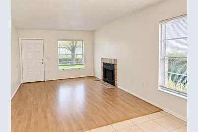 14417 Hanging Moss Circle #102, Tampa, FL 33613 - Photo 5