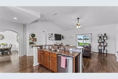 314 Lake Mariana Way, Auburndale, FL 33823 - Photo 9