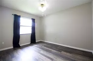 202 Marble Ln, Lakeland, FL 33809 - Photo 17