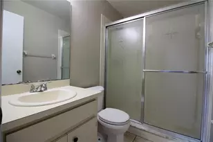 202 Marble Ln, Lakeland, FL 33809 - Photo 15