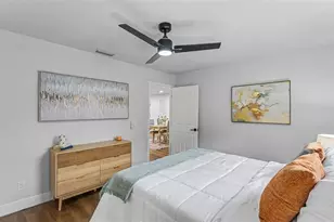211 W Valencia St, Lakeland, FL 33805 - Photo 15