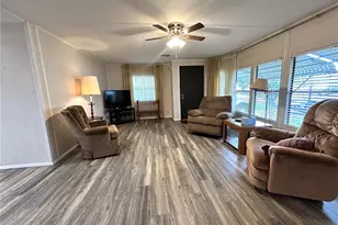 310 Martin Dr, Lakeland, FL 33809 - Photo 3