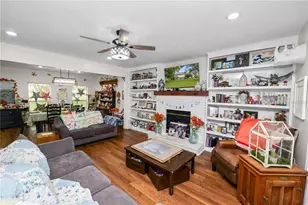1976 Vista View Dr, Lakeland, FL 33813 - Photo 5
