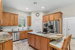 7265 Millbrook Oaks Dr, Lakeland, FL 33813 - Photo 11