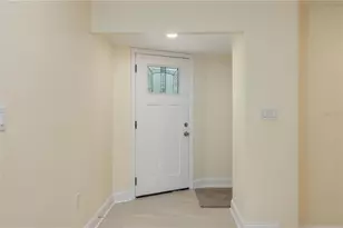 407 Princess Pl, Lakeland, FL 33803 - Photo 3