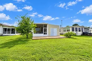 131 Bonnie Dr, Auburndale, FL 33823 - Photo 33