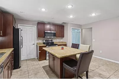 3636 Dovetail Lane N, Lakeland, FL 33812 - Photo 7