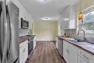 6000 Crews Lake Rd, Lakeland, FL 33812 - Photo 11