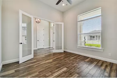 5054 Siesta Place, Lakeland, FL 33812 - Photo 3