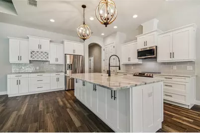 5054 Siesta Place, Lakeland, FL 33812 - Photo 7