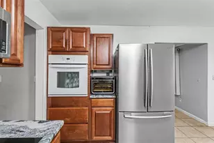 1330 Auburn St, Lakeland, FL 33801 - Photo 13