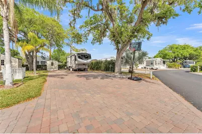 16329 Cherry Tree Court, Clermont, FL 34714 - Photo 5