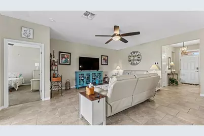 2595 Canyon Crest Drive, Lakeland, FL 33811 - Photo 13