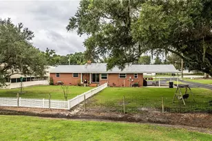 1633 Cherry Ln, Lakeland, FL 33811 - Photo 21