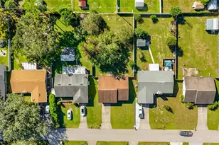 3749 Feather Dr, Lakeland, FL 33812 - Photo 5