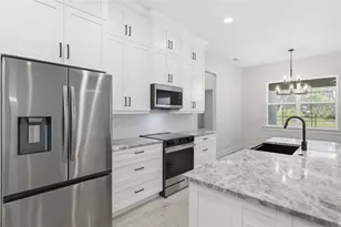 4232 Hvn Lk Ct, Lakeland, FL 33813 - Photo 13