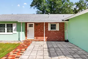 2140 Creek Side Dr, Lakeland, FL 33811 - Photo 5
