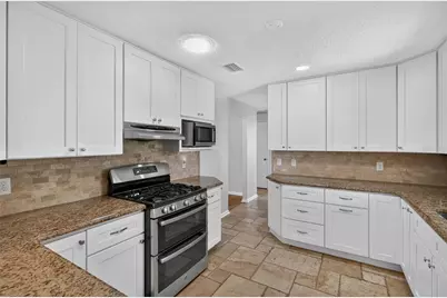 2140 Creek Side Drive, Lakeland, FL 33811 - Photo 15