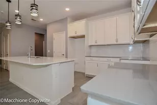 640 Fortuna Dr, Davenport, FL 33837 - Photo 3