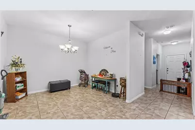 4069 Shade Tree Lane, Lakeland, FL 33812 - Photo 5