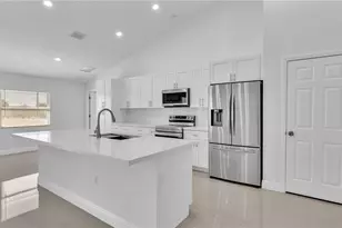 2099 Valencia Dr, Indian Lake Estates, FL 33855 - Photo 9