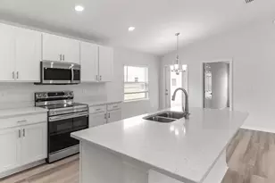 732 Bayside Blvd, Winter Haven, FL 33881 - Photo 5