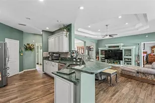 6626 Royal Forest Dr, Lakeland, FL 33811 - Photo 13