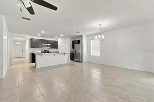 261 St Thomas Dr, Mulberry, FL 33860 - Photo 13