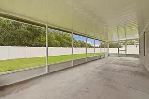 261 St Thomas Dr, Mulberry, FL 33860 - Photo 27