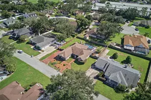 2809 Chatsworth Ln, Lakeland, FL 33812 - Photo 7