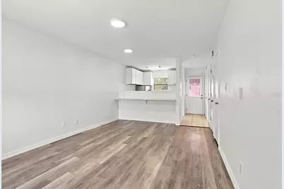 2302 Maki Road #37, Plant City, FL 33563 - Photo 9