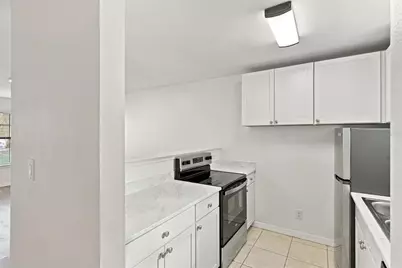2302 Maki Road #37, Plant City, FL 33563 - Photo 11
