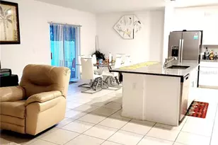 1821 Yellow Trl, Lakeland, FL 33801 - Photo 9