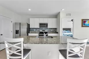 5606 Siltstone St, Lakeland, FL 33811 - Photo 9