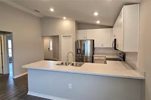 725 Bayside Blvd, Winter Haven, FL 33881 - Photo 5