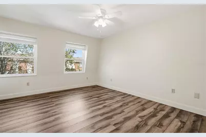 1920 E Edgewood Drive #E4, Lakeland, FL 33803 - Photo 15