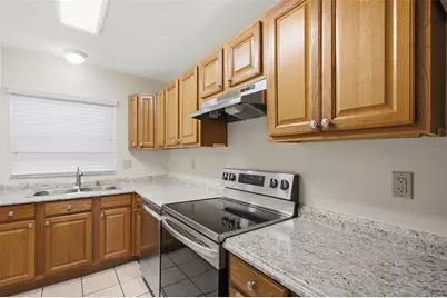 1920 E Edgewood Drive #E4, Lakeland, FL 33803 - Photo 5