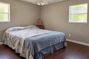 4121 Sharbeth Dr E, Jacksonville, FL 32210 - Photo 7