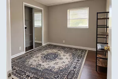 4121 Sharbeth Drive E, Jacksonville, FL 32210 - Photo 9