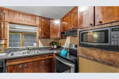 3010 Stanhope Avenue, Lakeland, FL 33803 - Photo 15
