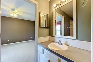 8805 Courtyard Ln, Groveland, FL 34736 - Photo 7